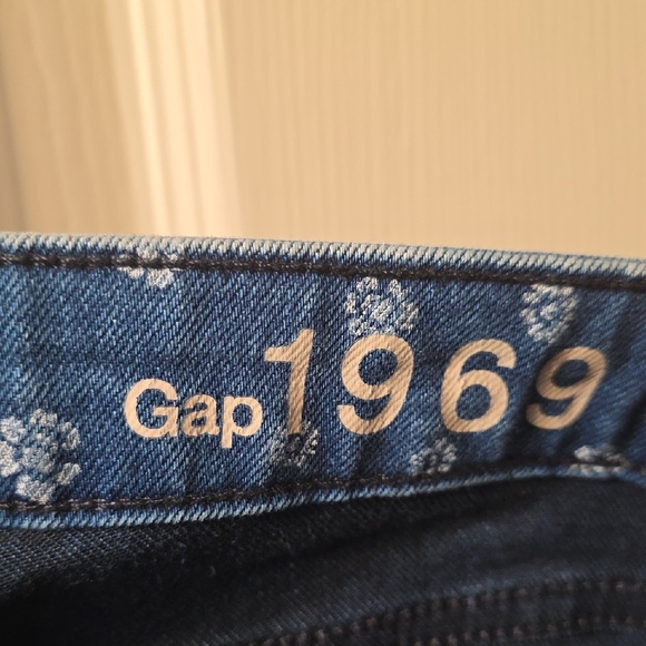 GAP Blue Floral Skinny Jeans - Picture 2 of 5